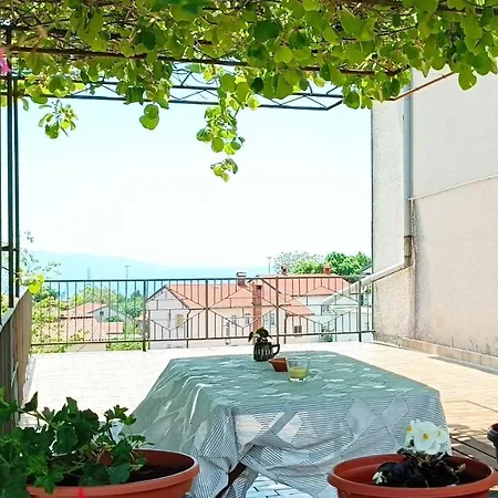 Apartment Olea *